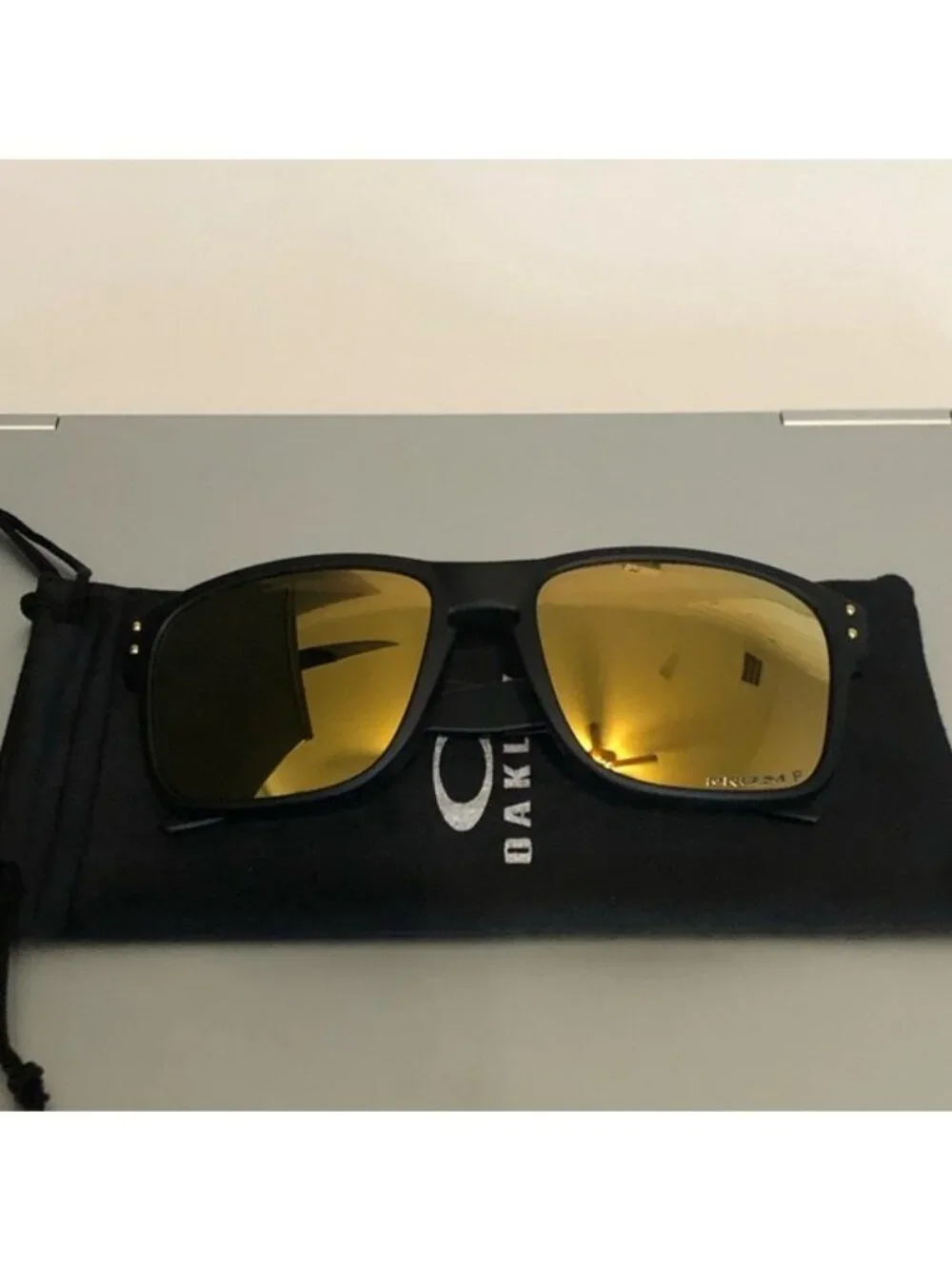 POLARIZED OAKLEY Holbrook Prizm 24k Sunglasses - Picture 4 of 9